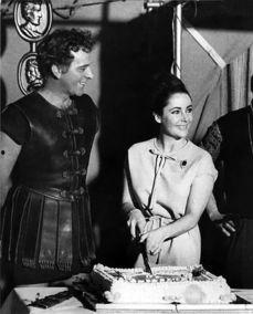 埃及艳后电影在线观看,传奇女王的权力与爱情在线观影指南 第3张 埃及艳后电影在线观看,传奇女王的权力与爱情在线观影指南 第3张